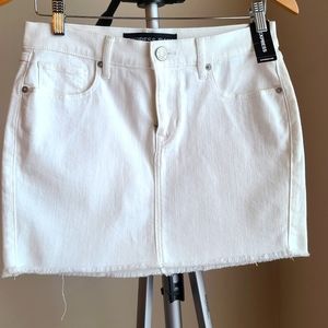 Express White Jean skirt, size 2
